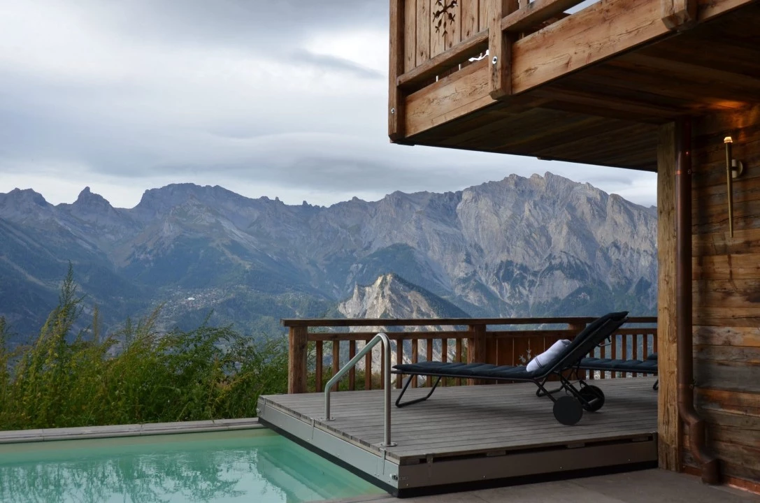 1685693972-Prospectors Luxury real estates Suisse Tzoumaz to rent chalet property Alpage  32.webp